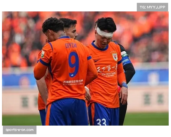 高准翼眉骨缝30针重伤离场，泰山防线轮换面临考验